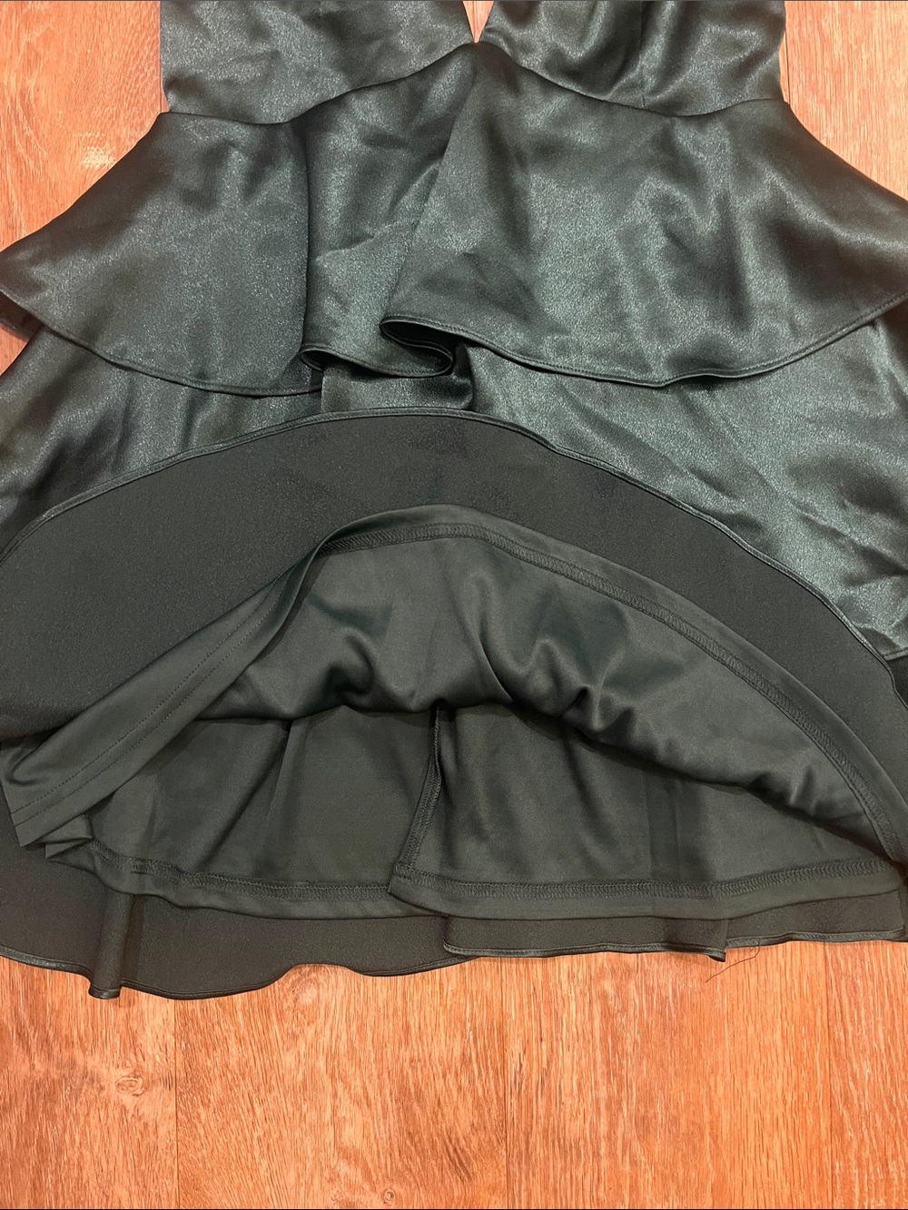 NEW Lulus Green Tiered Mini Dress Satin Sleeveless Holiday Cocktail Small S NWT - Picture 6 of 14